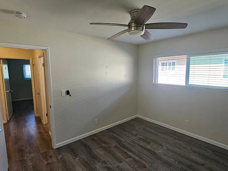 3381 Monroe St — Photo 22