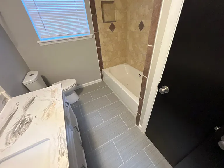 9405 Enid St — Photo 20