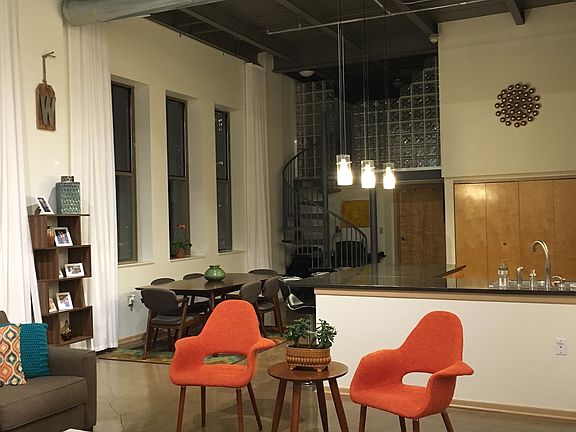 5th image of 110 N 3rd St Unit 701
