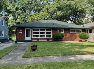 1216 Scottswood Rd, Rockford, IL 61107