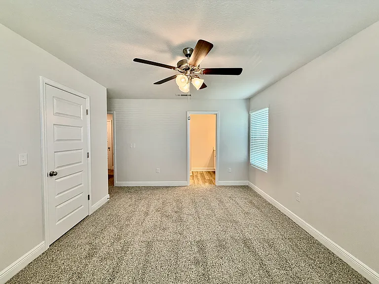 4067 Pendragon Cir — Photo 14