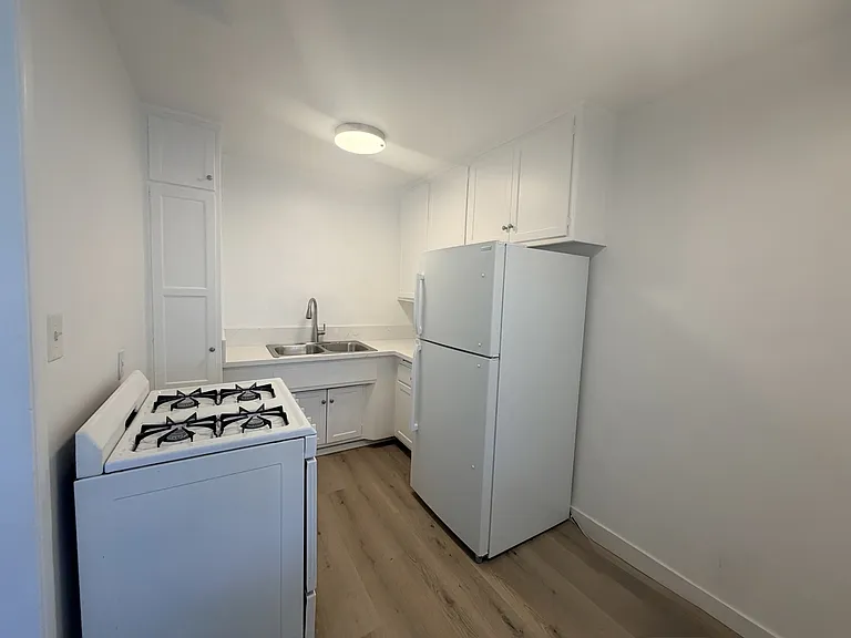 3420 Federal Ave #2 — Photo 2