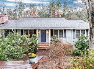 115 Forest Lake Dr, Asheville, NC 28803