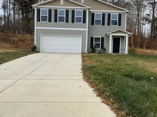 119 W Carmel Cove Dr, Mocksville, NC 27028