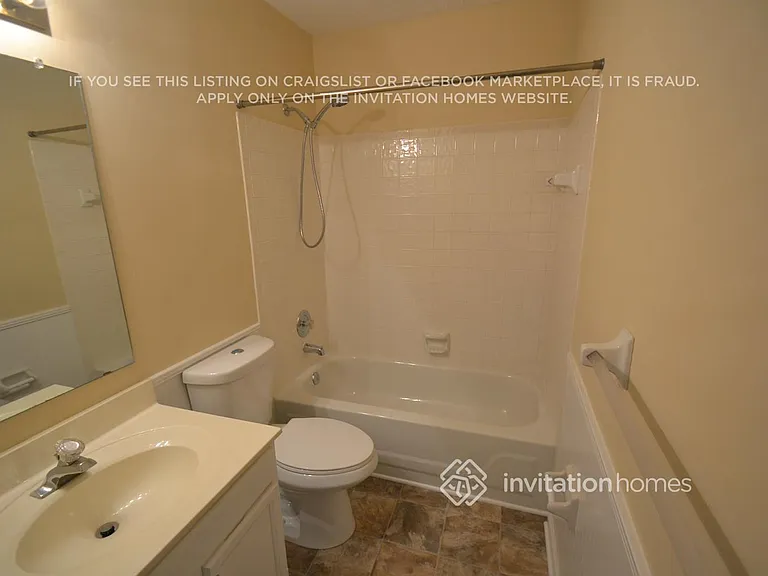 1402 Long Shadow Ct — Photo 12