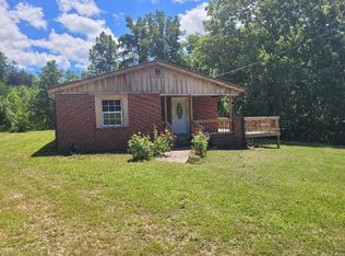 102 Nelson Rd, Erwin, TN 37650