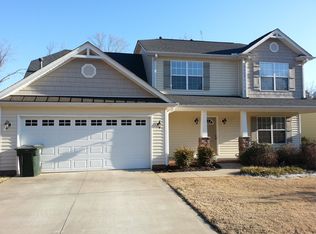 15 Collins Mills Ct, Simpsonville, SC 29681