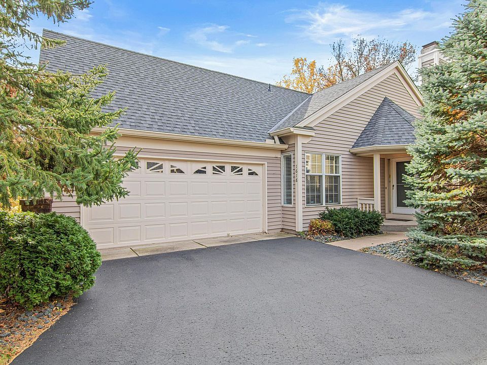 1st image of 1618 Wexford Way