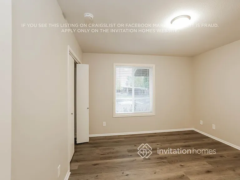 486 W Gail Dr — Photo 10