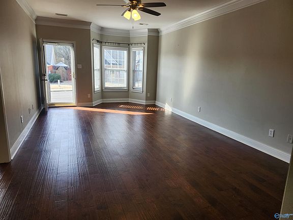 5th image of 1208 Autumn Ln SW