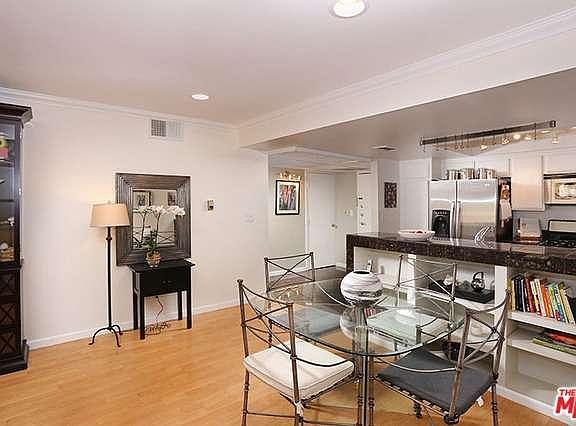 5th image of 2700 Cahuenga Blvd E APT 4204