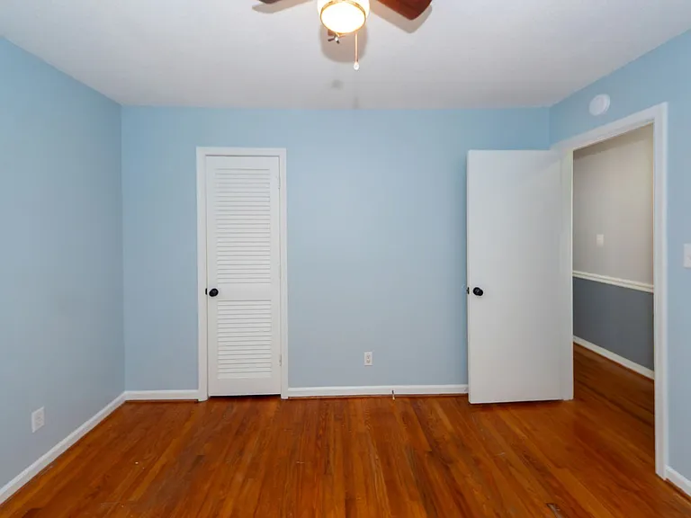 109 Runnymede Ln — Photo 30