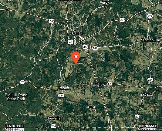 4th image of 362 Charles Ward Way Selmer Tn #38375