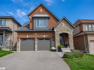 3045 Orion Blvd, Orillia, ON L3V8J5