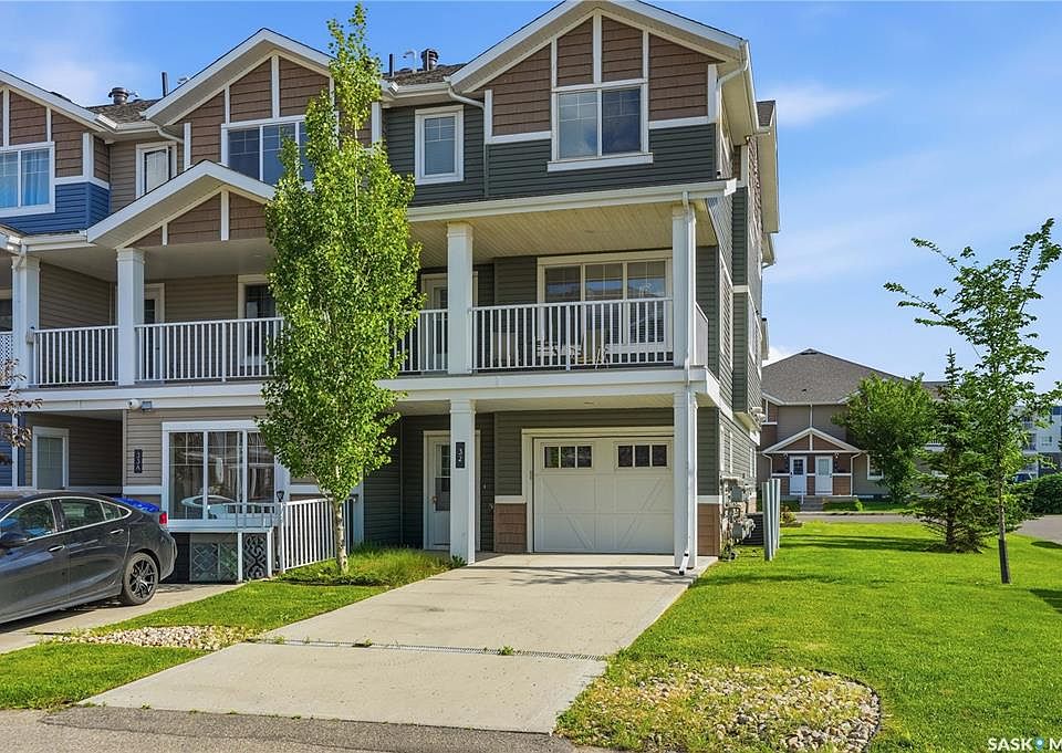 1st image of UNIT 32-4533 Delhaye WAY