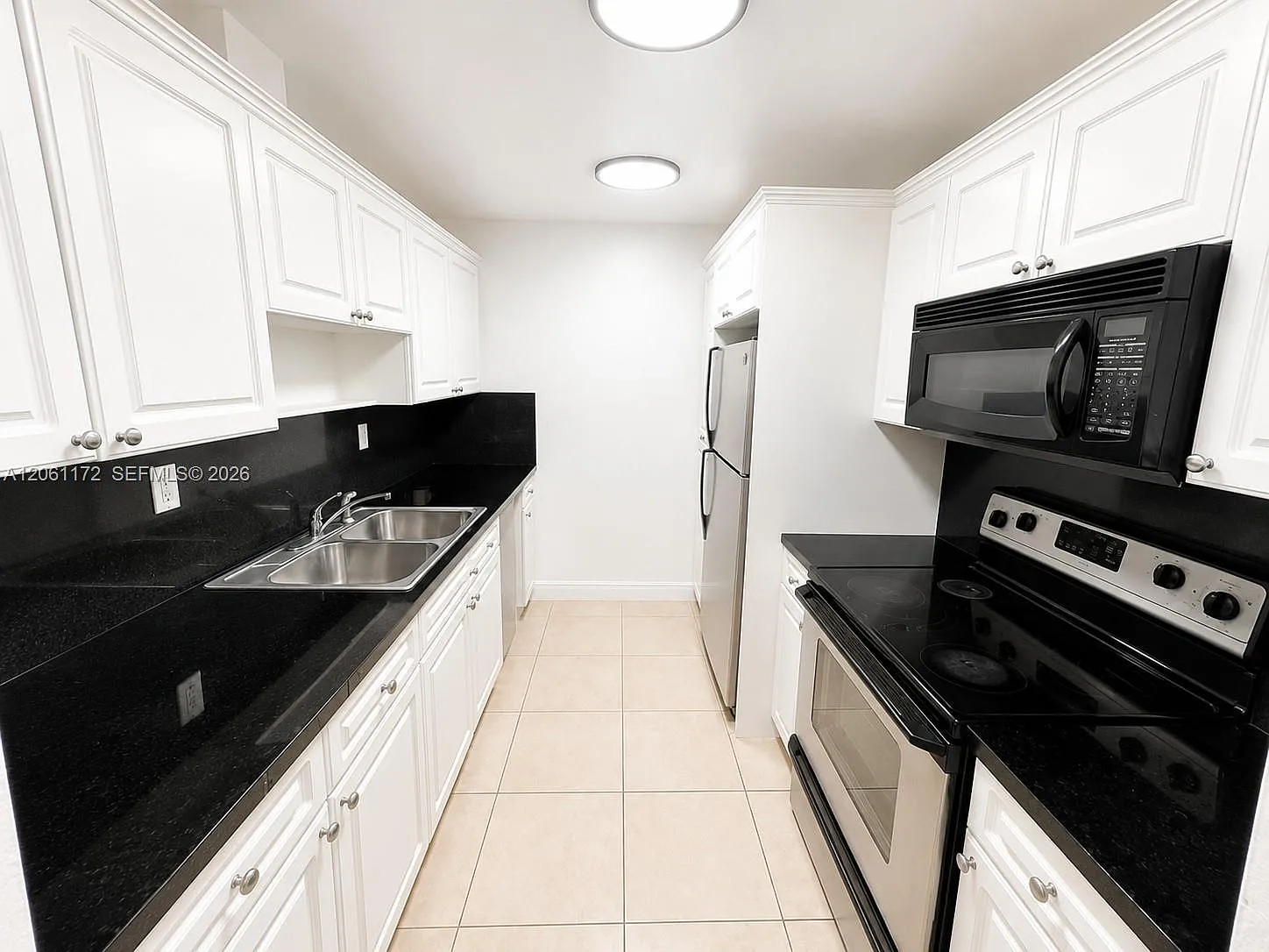 Spanish Trace Condo — Photo 2