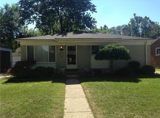 1404 Diana Ave, Madison Heights, MI 48071