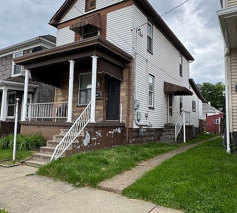 2nd image of 2249 Main St