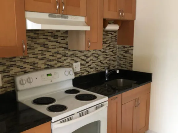 356 Main St #1Y, Hyannis, MA 02601