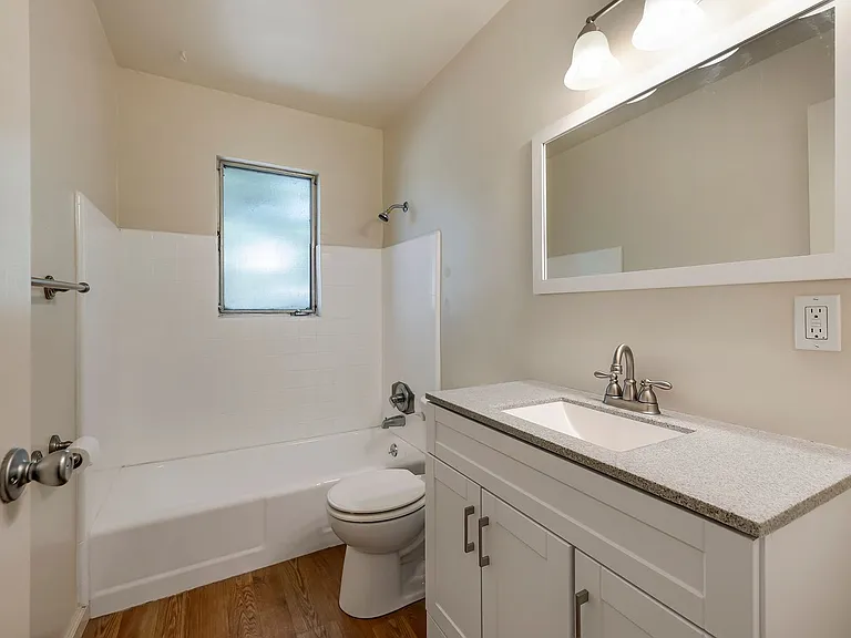 1748 Neal Dow Ave — Photo 18