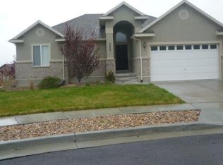 5653 N Poppy Cir, Stansbury Park, UT 84074