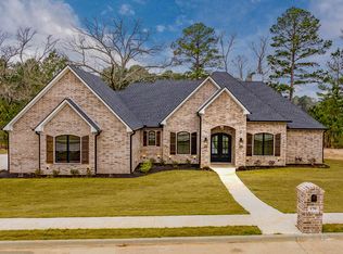 170 Waterfowl Ln, Longview, TX 75602
