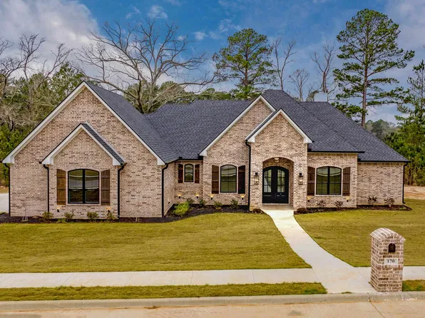 170 Waterfowl Ln, Longview, TX 75602