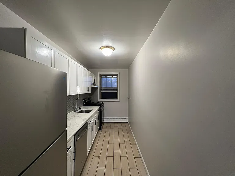 2463 John F Kennedy Blvd #6 — Photo 2