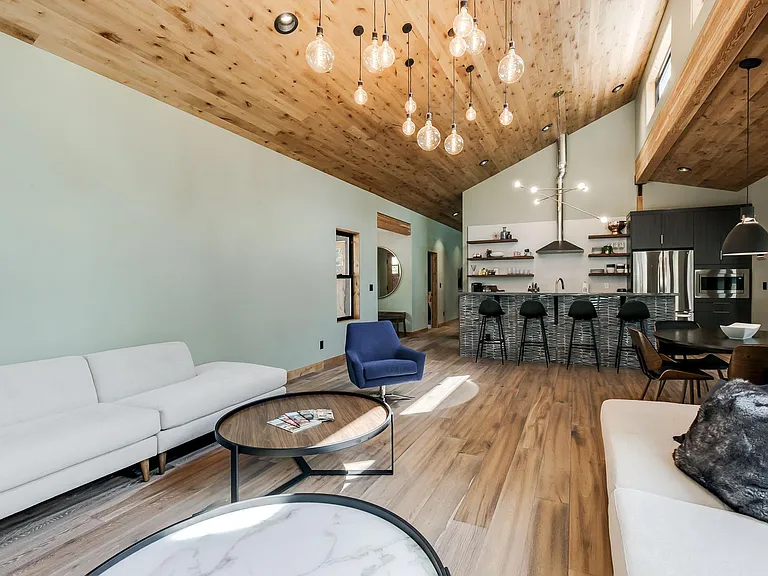 2316 E Forestdale Rd — Photo 19