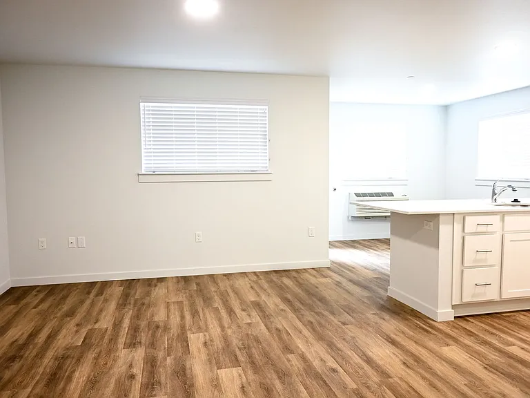 Harrison Village Apartments — Photo 20