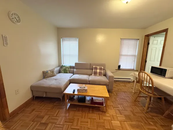 260 Aspinwall Ave, Brookline, MA
