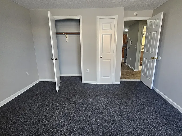338 Orange St #302B — Photo 8
