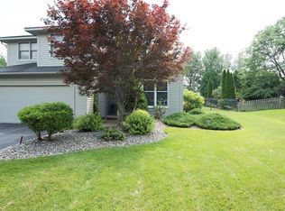 8 Ronway Dr, Baldwinsville, NY 13027