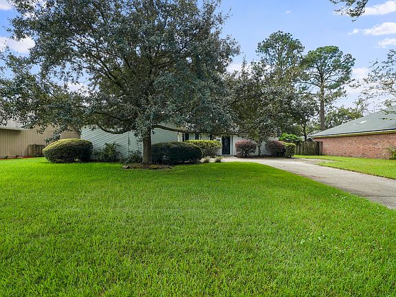 5th image of 3840 Cedar Cove Ln