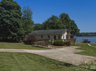 8226 Normandy Rd, Denver, NC 28037