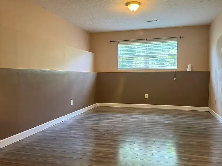 5946 Noel Creek Ln — Photo 15