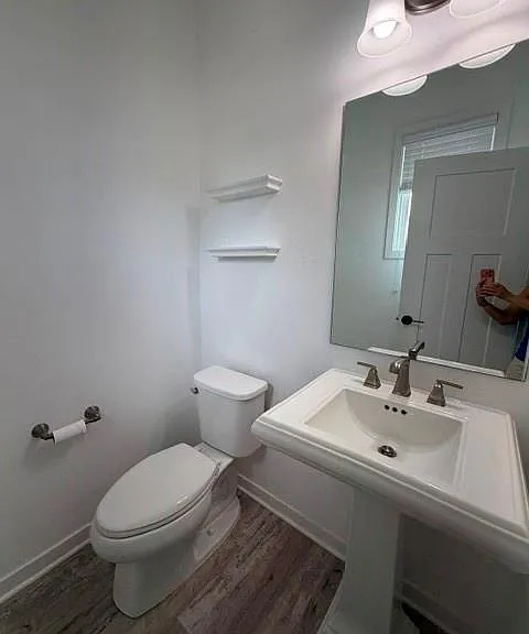 48 Candlewood Ln — Photo 2