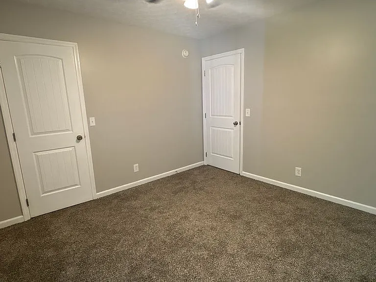 479 Indian Springs Cir — Photo 22