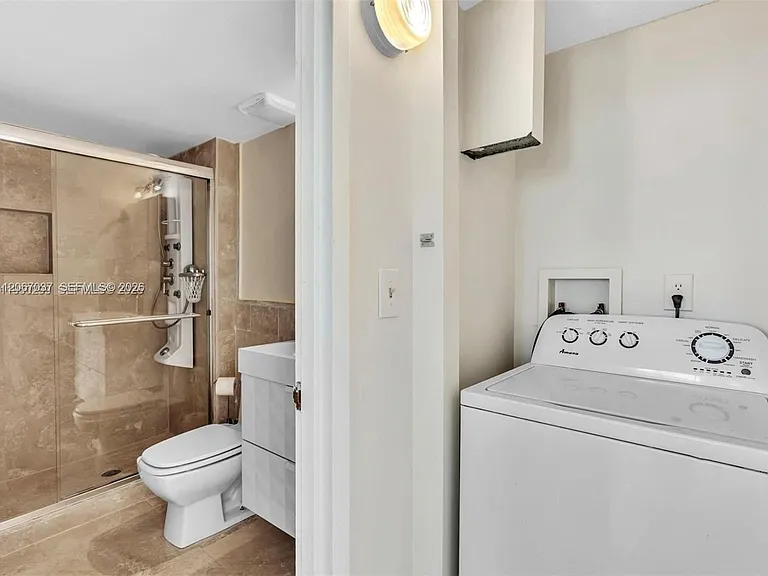 3140 S Ocean Dr #206 — Photo 33