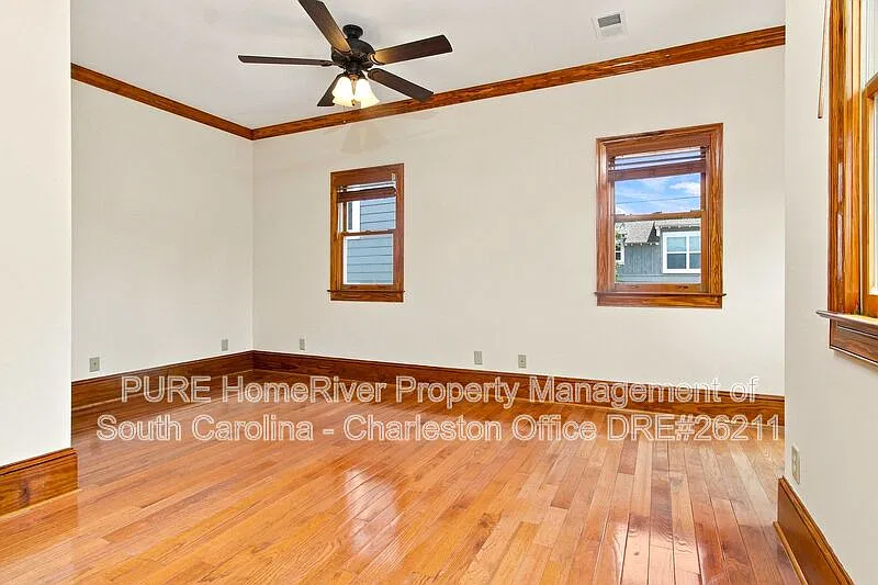 3 bed, 2.5 bath, 1600 sqft, $4,849 — Photo 4