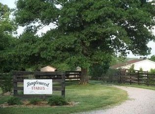 1765 Goldsvalley Rd, Dry Ridge, KY 41035