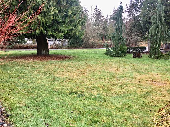 3rd image of 15609 50th Ave E