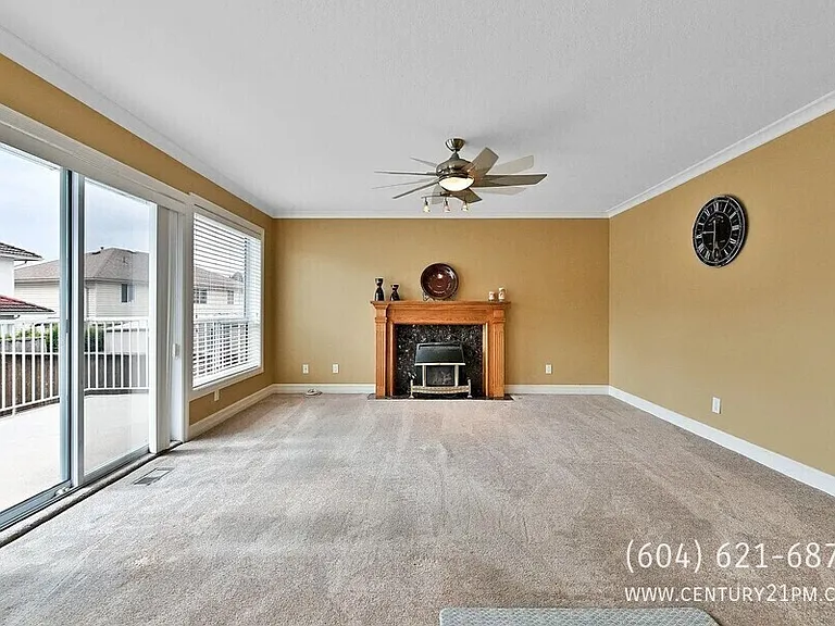 32186 Elkford Dr #UPPER — Photo 15