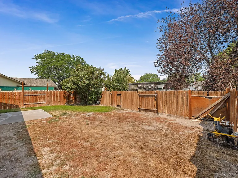 162 Ridgeway Dr — Photo 26