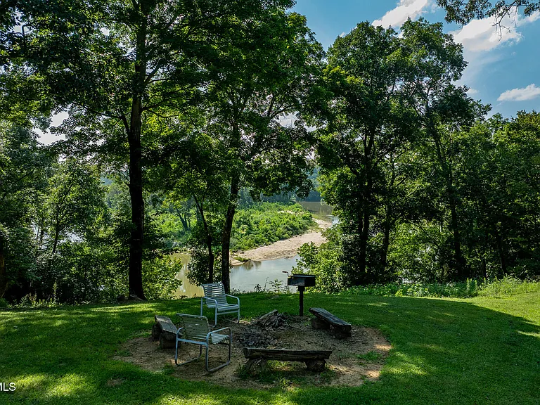 7090 Old Asheville Hwy — Photo 58