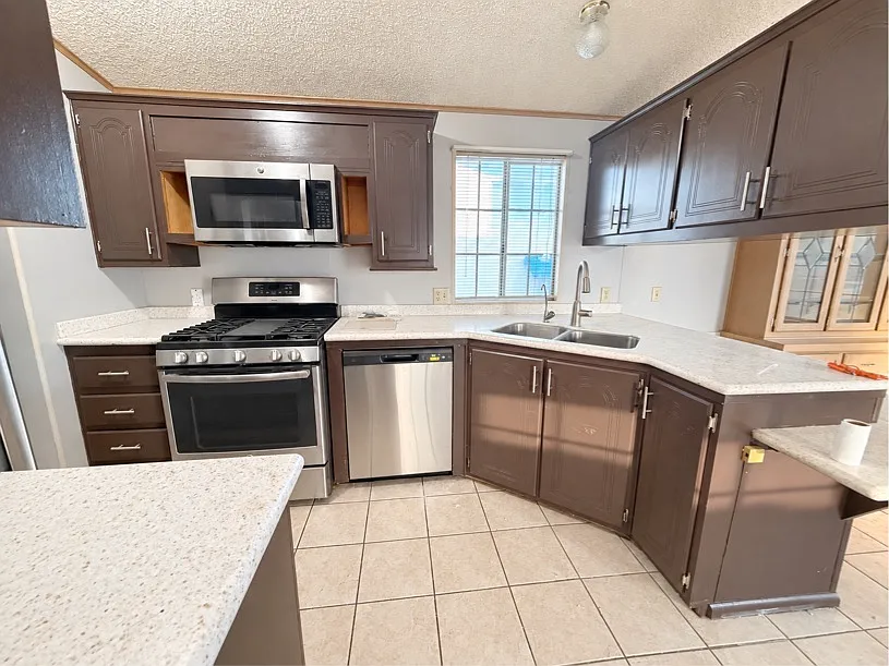 530 Havasu Lane - 1 — Photo 3
