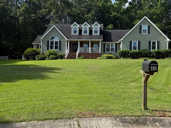 42 Woods Way, Carrollton, GA 30117