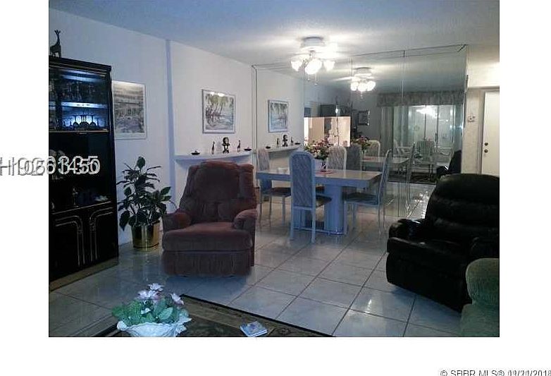 1st image of 315 SE 11th Ter APT 101