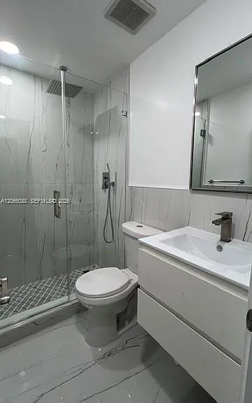 4722 NW 192nd Ter — Photo 13
