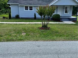 3608 Luck Dr, High Pt, NC 27263